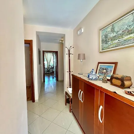Apartament Family Three Bedroom Mimoza 2